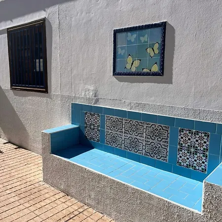 Americas - Garden Apartment