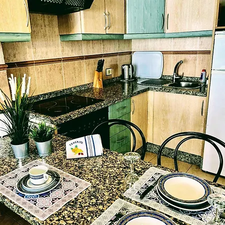 Americas - Garden Apartment